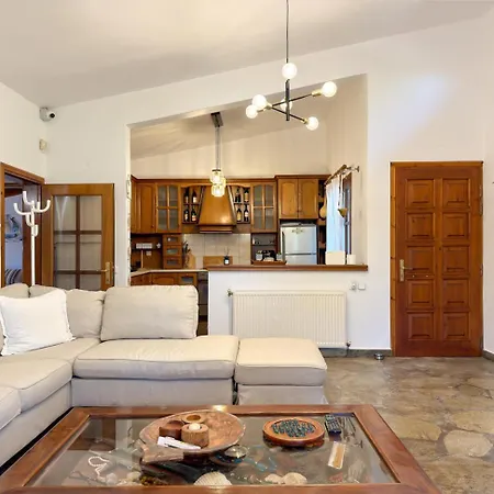 Stefania Garden - 3 Minutes From The Sea Villa Néa Irákleia