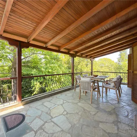 Stefania Garden - 3 Minutes From The Sea