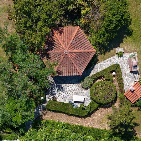 Stefania Garden - 3 Minutes From The Sea Vila *